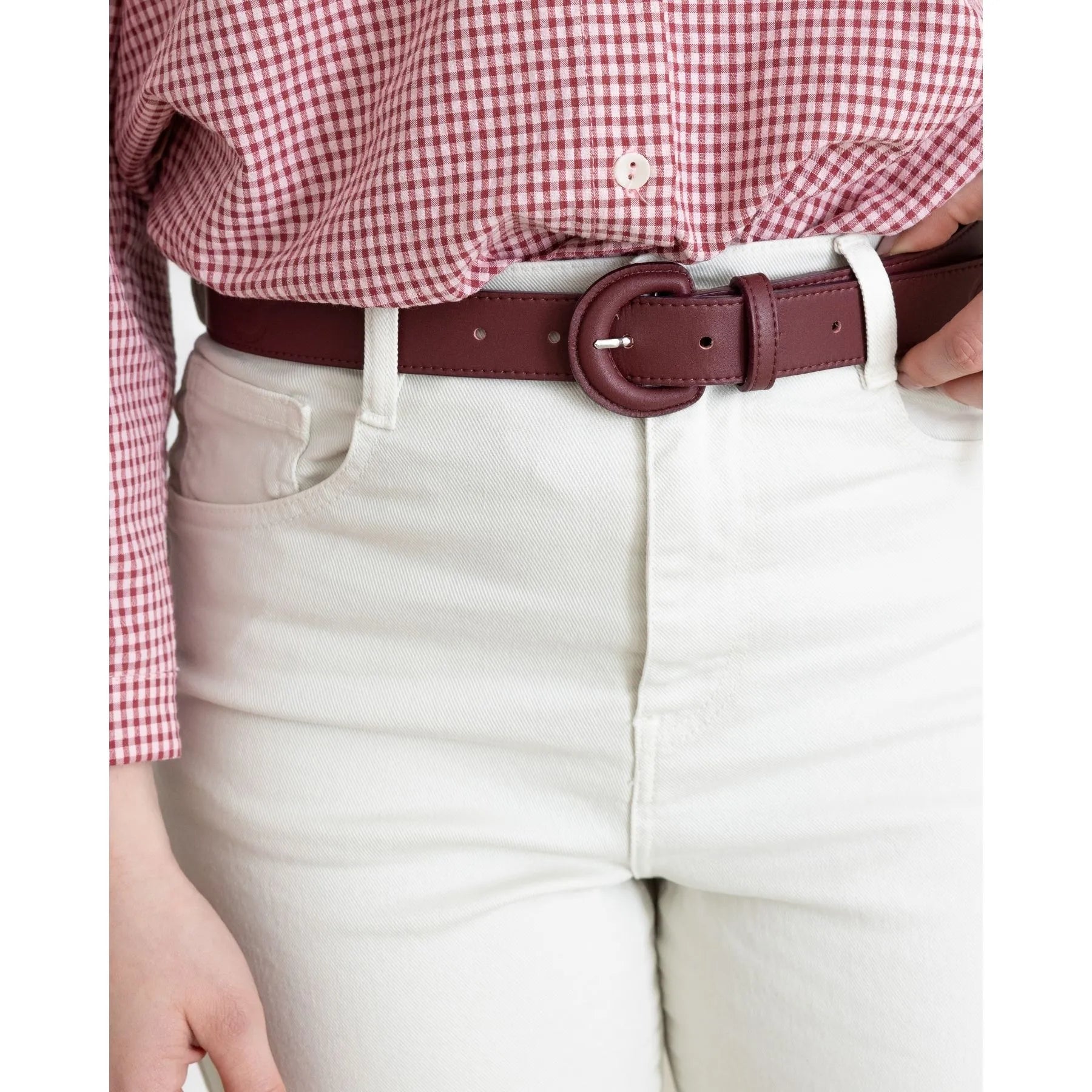 Pantalón Blanco: 10 Mejores Looks y Combinaciones