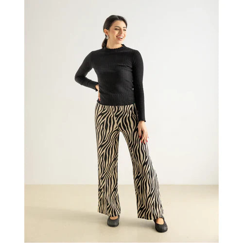 Pantalón Cebra: 15 Mejores Ideas Outfits 2026