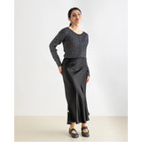 Doppelte schwarze Strickjacke