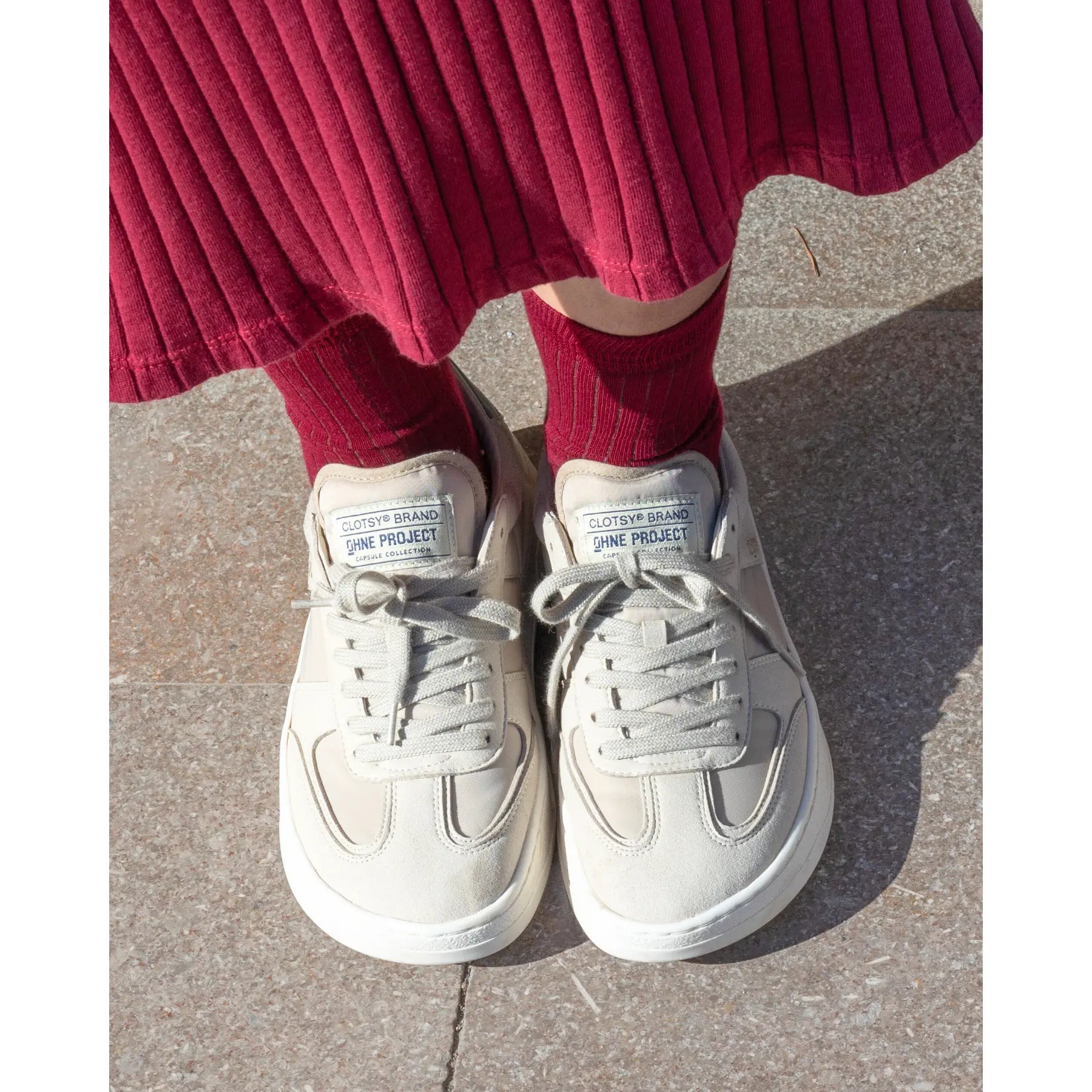 Barefoot 070 Taupe Sneaker – CLOTSY BRAND - Main Image