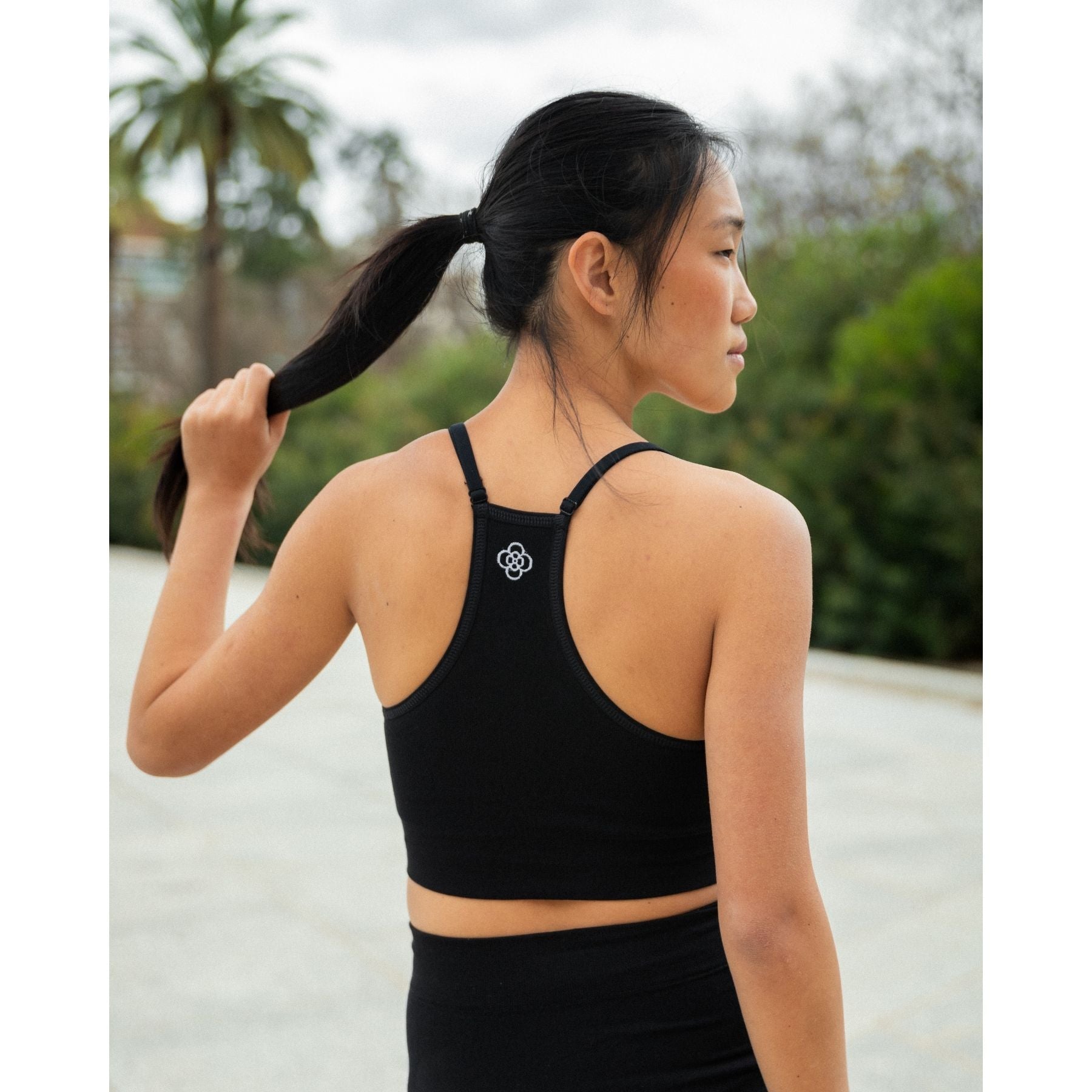 Top Cruzado Negro – CLOTSY BRAND