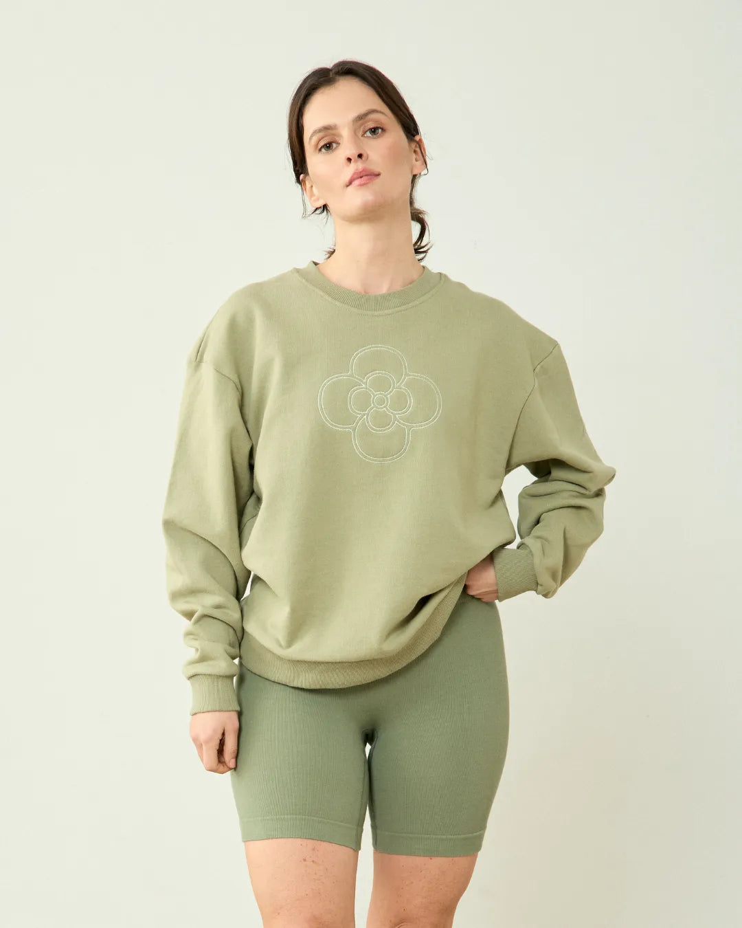 Sudadera Flor Verde en Clotsy Brand