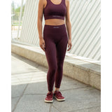 Conjunto Move Burdeos • Leggings • Top deportivo